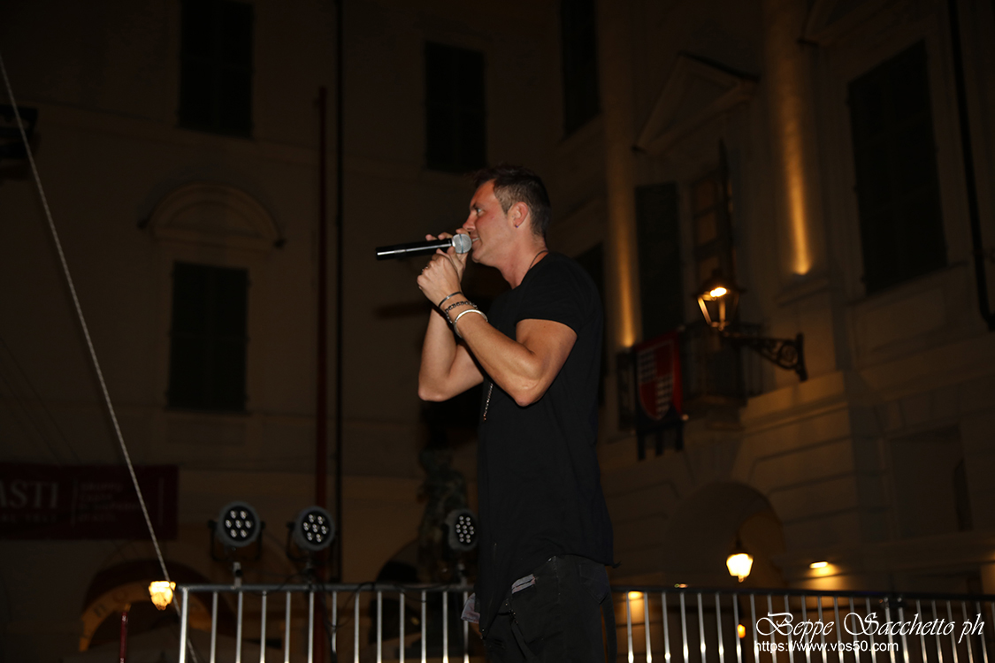 VBS_8357 - VBS_7864 - A Tutta Birra 2022 - ProLoco San Damiano d'Asti - Set vocals Ale Morbell & DJ Cucky.jpg